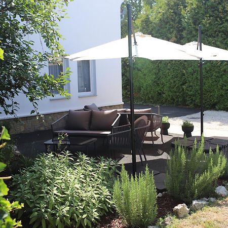 The Secret Garden - Keszthely Bed & Breakfast Exterior foto